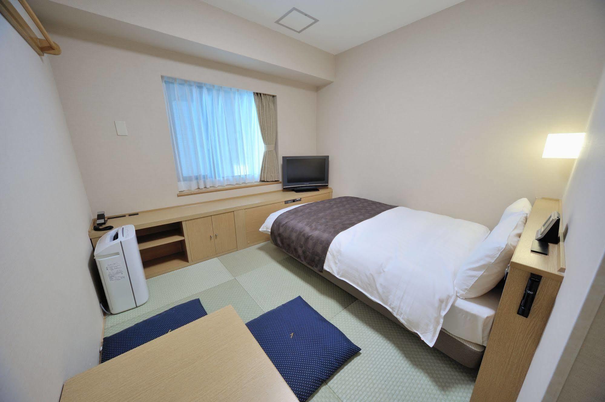 Dormy Inn Express Nagoya Exterior photo